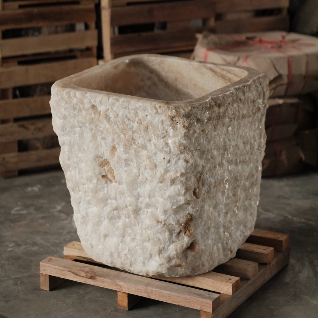 Solid Onyx Square Carved Pot