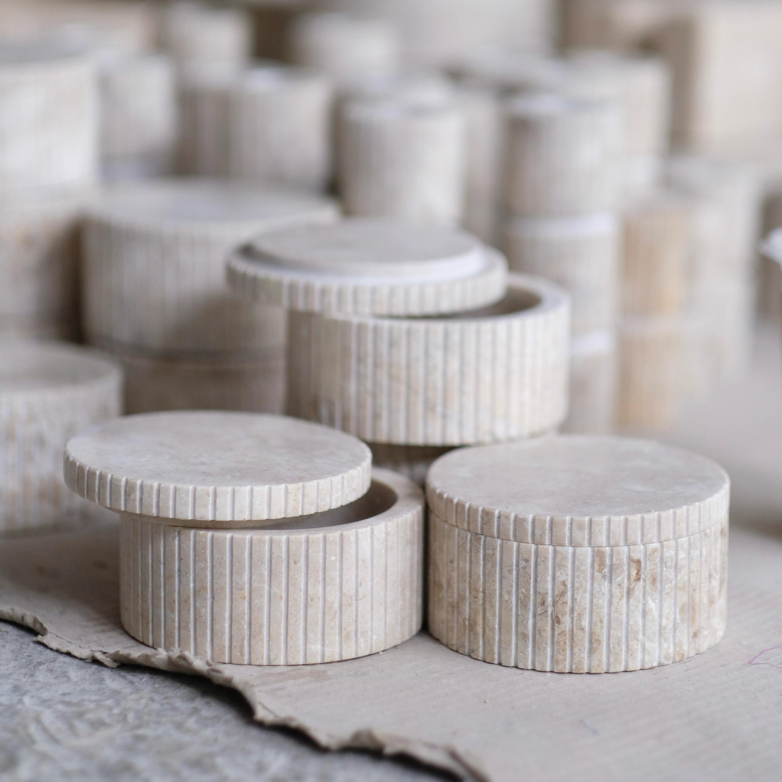 Lined Marble Cup
