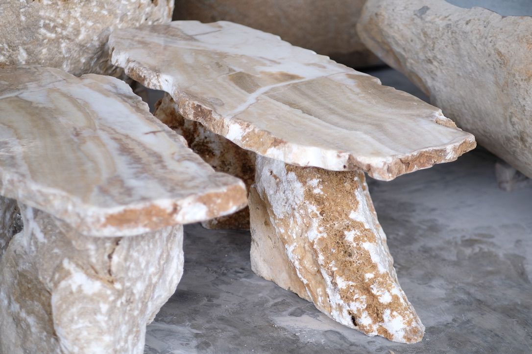 Raw Onyx Bench